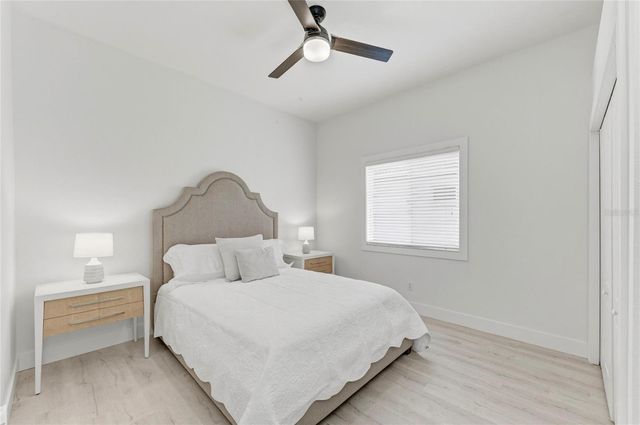9532 FOREST HILLS CIRCLE, Sarasota, FL 34238