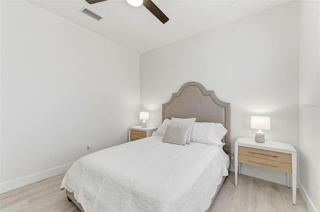 9532 FOREST HILLS CIRCLE, Sarasota, FL 34238