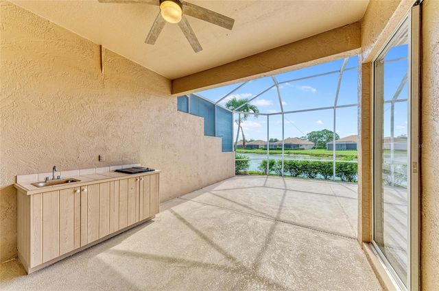 9532 FOREST HILLS CIRCLE, Sarasota, FL 34238