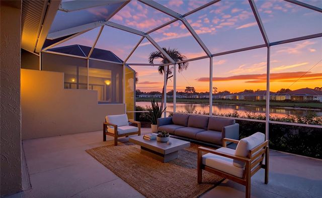 9532 FOREST HILLS CIRCLE, Sarasota, FL 34238