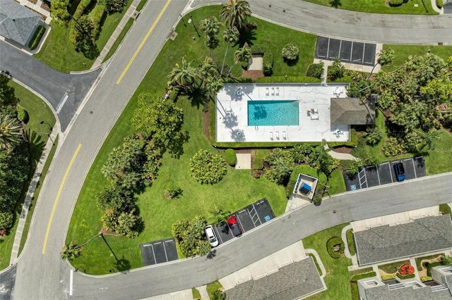 9532 FOREST HILLS CIRCLE, Sarasota, FL 34238