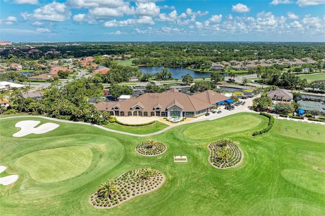 9532 FOREST HILLS CIRCLE, Sarasota, FL 34238