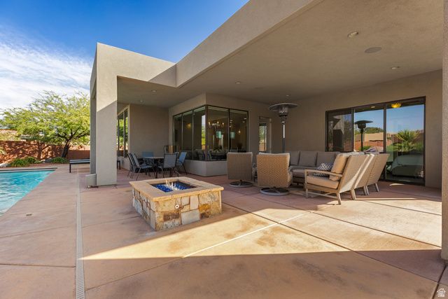 496 W 80 S, Ivins, UT 84738