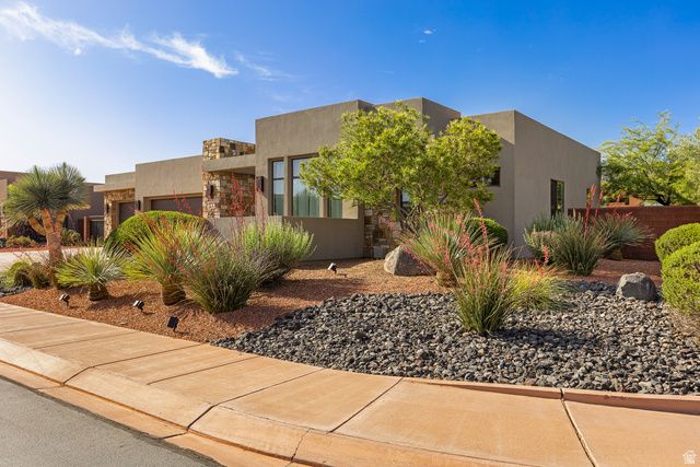 496 W 80 S, Ivins, UT 84738