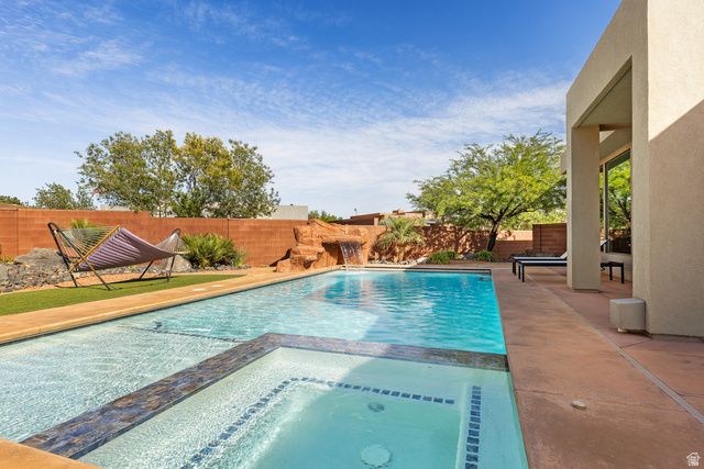 496 W 80 S, Ivins, UT 84738