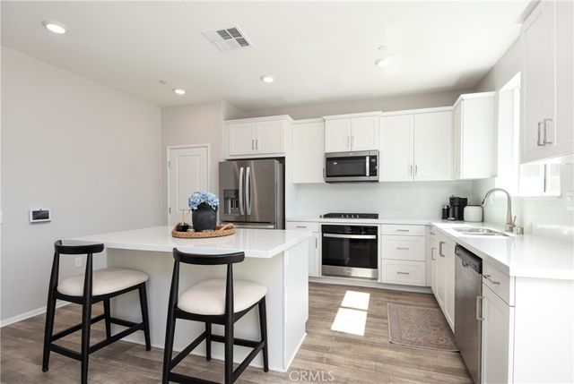 26220 Bergen Court, Corona, CA 92883