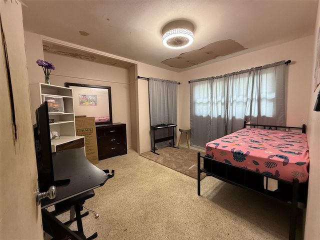 1610 NE 19TH PLACE, Gainesville, FL 32609