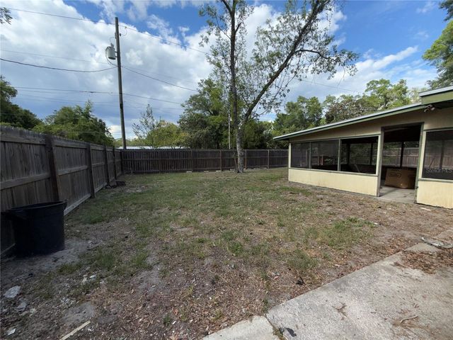 1610 NE 19TH PLACE, Gainesville, FL 32609