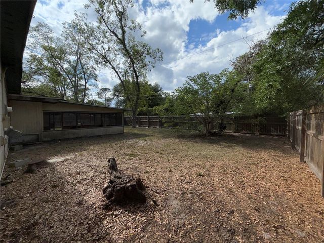 1610 NE 19TH PLACE, Gainesville, FL 32609