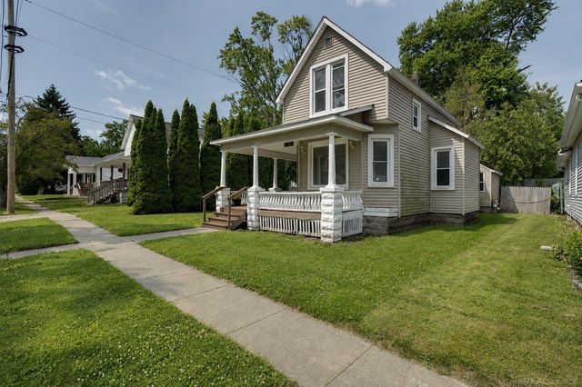 1821 11TH Avenue, Port Huron, MI 48060