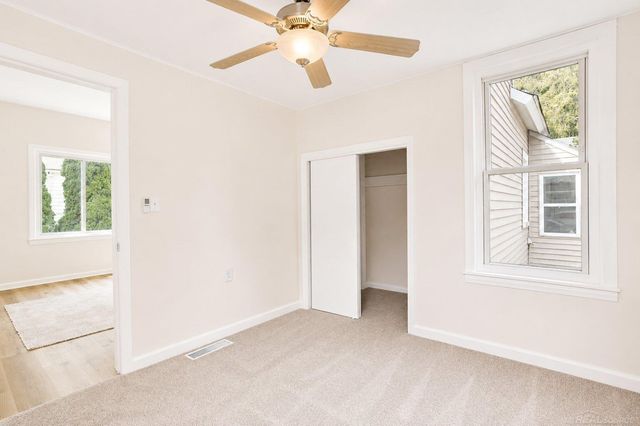 1821 11TH Avenue, Port Huron, MI 48060