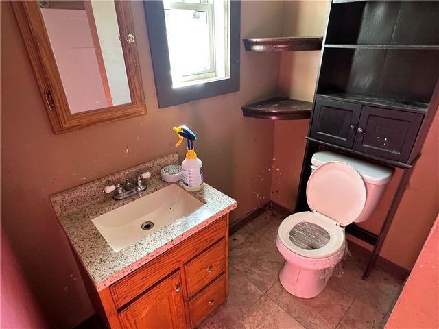 61 North Franklin Street, New Albion, NY 14719