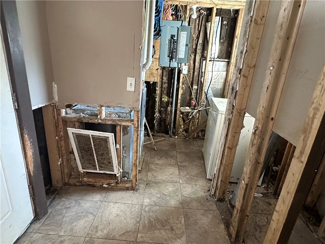 61 North Franklin Street, New Albion, NY 14719