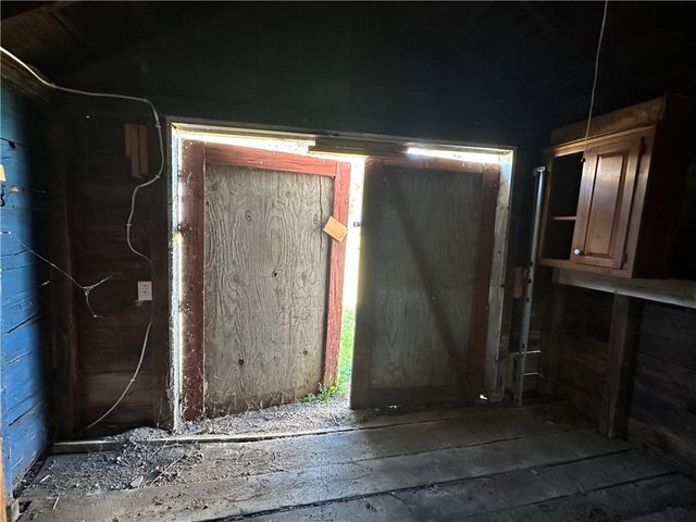 61 North Franklin Street, New Albion, NY 14719