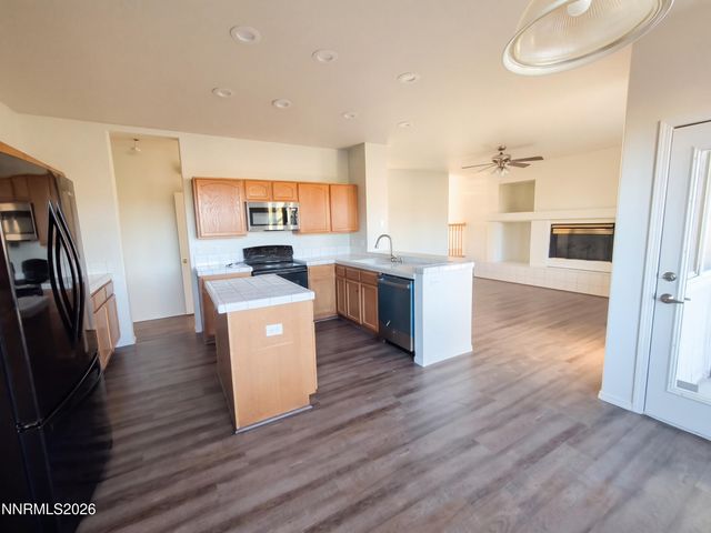 1465 Grand Point Way, Reno, NV 89523