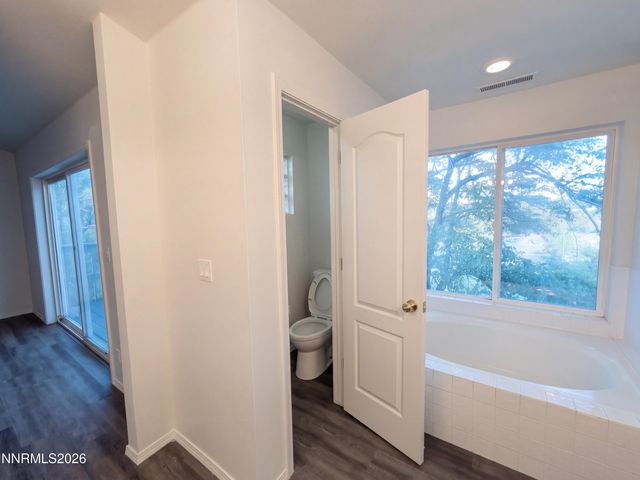 1465 Grand Point Way, Reno, NV 89523