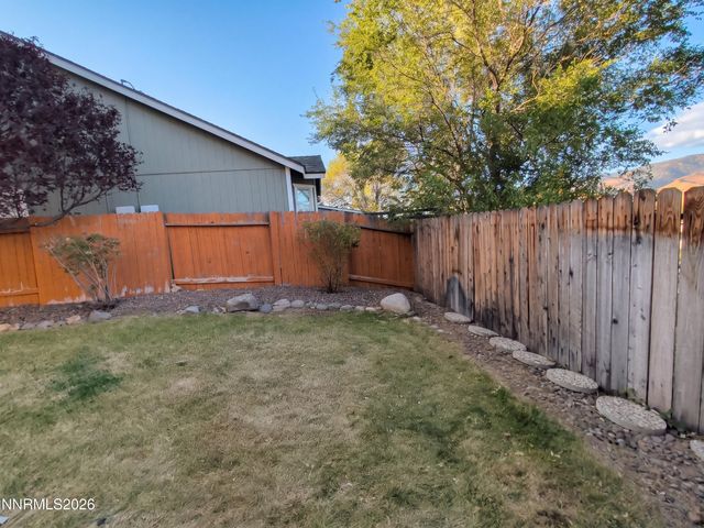1465 Grand Point Way, Reno, NV 89523