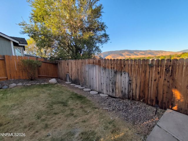 1465 Grand Point Way, Reno, NV 89523