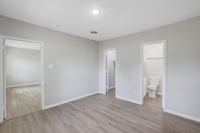 440 County Road 2048, Hull, TX 77564