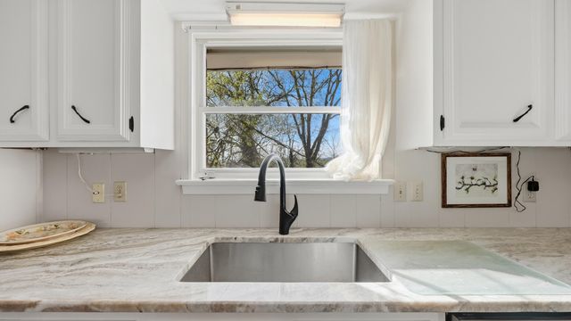 710 Highview Drive, Chattanooga, TN 37415