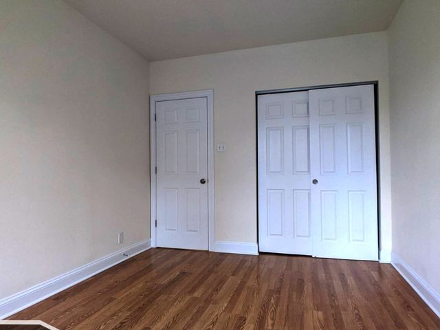 2600 N Kimball Avenue 304, Chicago, IL 60647