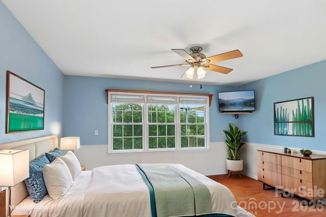 20 Amber Drive, Horse Shoe, NC 28742