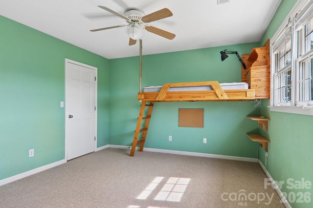 20 Amber Drive, Horse Shoe, NC 28742