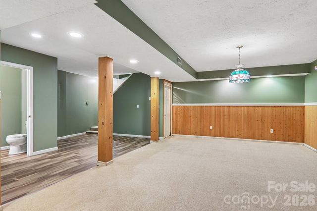 20 Amber Drive, Horse Shoe, NC 28742