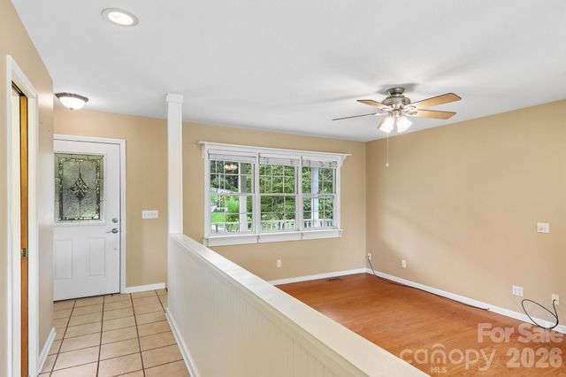 20 Amber Drive, Horse Shoe, NC 28742