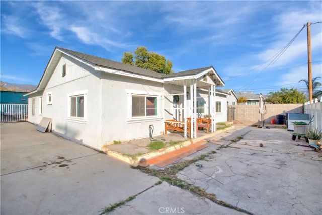26472 Western Avenue, Highland, CA 92346