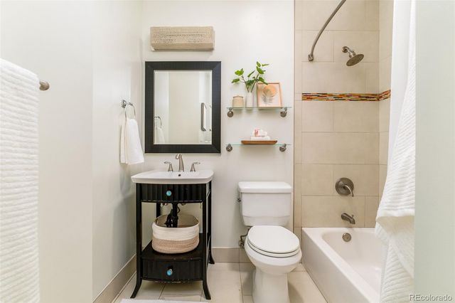 916 E 26th Avenue, Denver, CO 80205