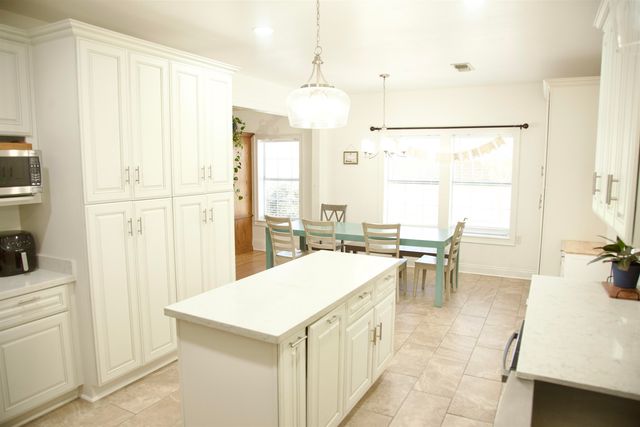 128 E 43rd Place, Cut Off, LA 70345