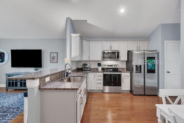 1270 Hearthstone Dr, Ridgeland, SC 29936