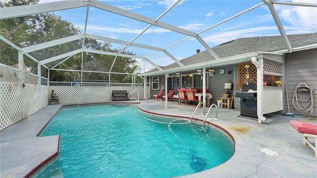 8516 99th Court, Vero Beach, FL 32967
