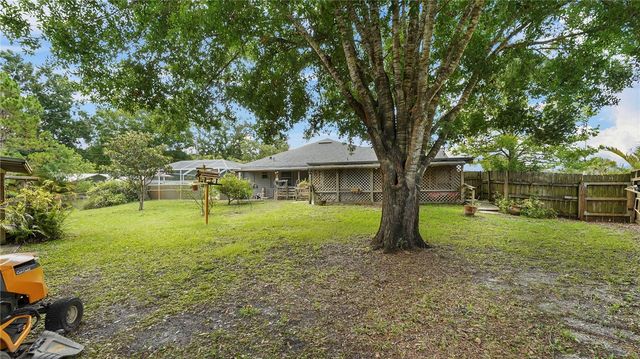 8516 99th Court, Vero Beach, FL 32967