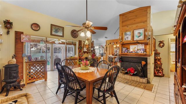 8516 99th Court, Vero Beach, FL 32967