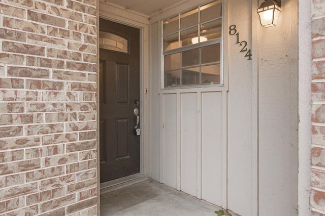 8124 NW 32nd Street, Bethany, OK 73008