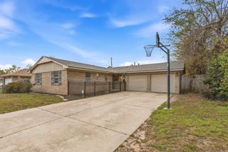 8124 NW 32nd Street, Bethany, OK 73008