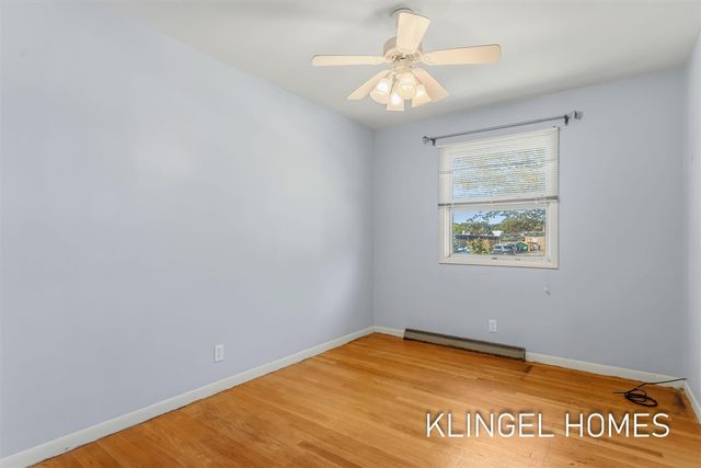 902 S Despelder Street, Grand Haven, MI 49417