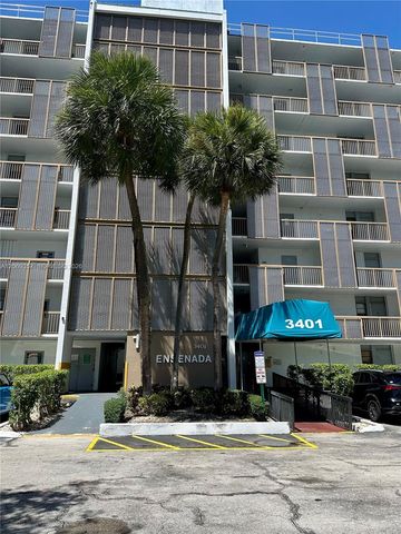 3401 N Country Club Drive EI-216, Aventura, FL 33180