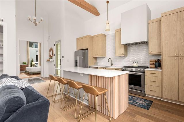 1220 Lupo Loop, Chattahoochee Hills, GA 30268