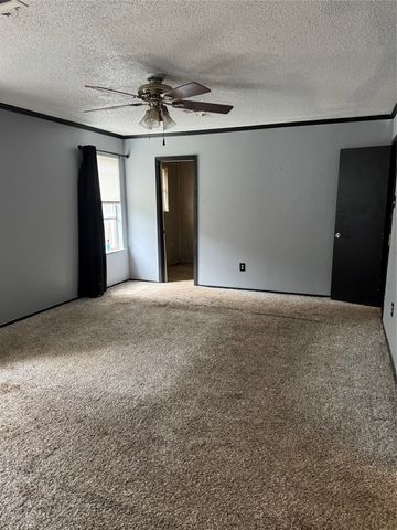 1413 Alford Drive, Hillsboro, TX 76645