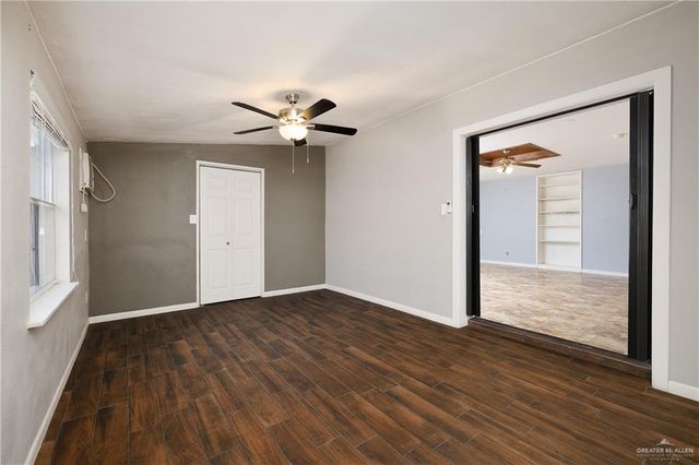 1805 N Cummings Avenue, Mission, TX 78572