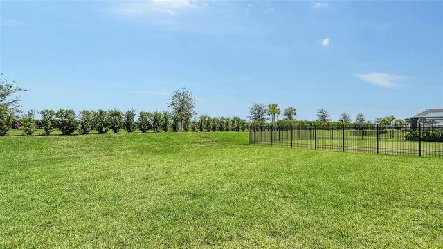 17119 BARNWOOD PLACE, Lakewood Ranch, FL 34211