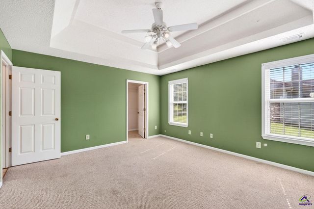 226 Spring Chase Circle, Kathleen, GA 31047