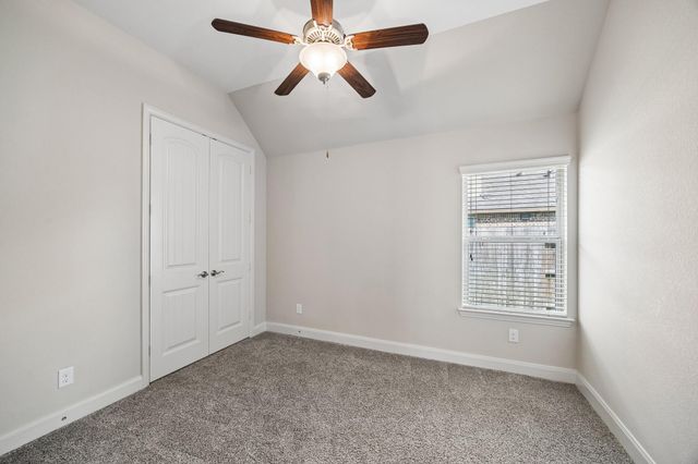 2202 Meadow Wind Drive, Pearland, TX 77089