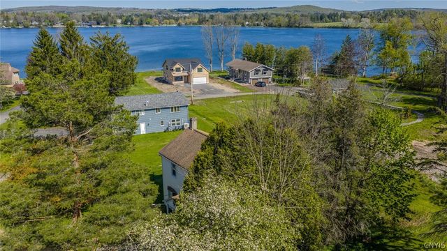 1020 Marlyn Park Drive, Cazenovia, NY 13035
