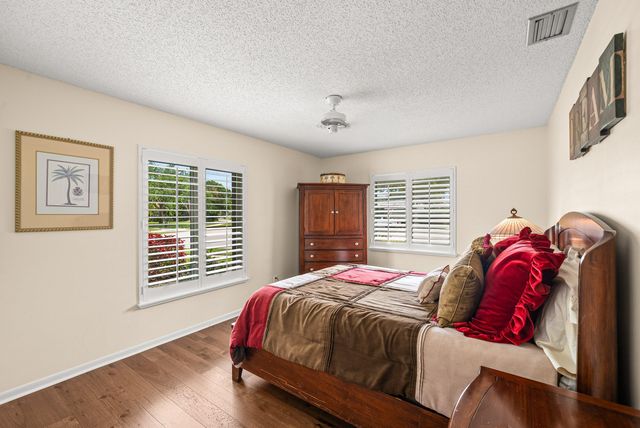 2493 Timbercreek Circle NW, Boca Raton, FL 33431