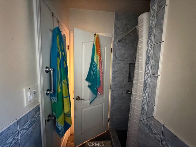 18453 E Armstead, Azusa, CA 91702