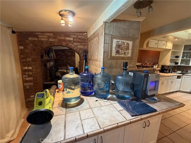 18453 E Armstead, Azusa, CA 91702